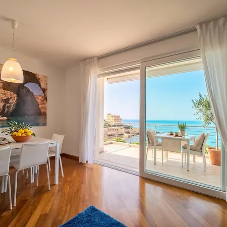Clicksardegna Seabreeze Luxury Waterfront Apartment Alghero