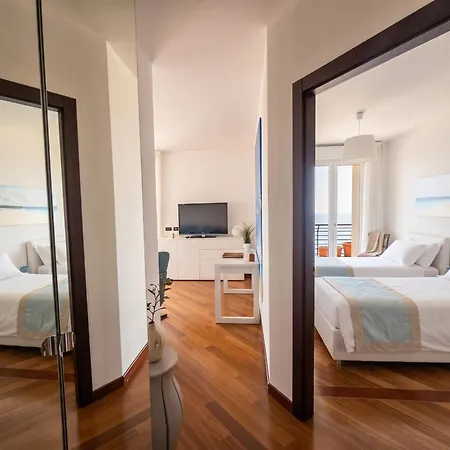 Apartment Clicksardegna Seabreeze Luxury Waterfront Alghero